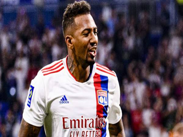 Chuyển nhượng trưa 11/10: Bayern có thể chiêu mộ lại Boateng