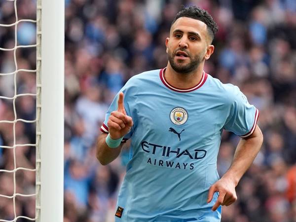 Riyad Mahrez là một trong những tiền đạo cánh phải hay nhất thế giới