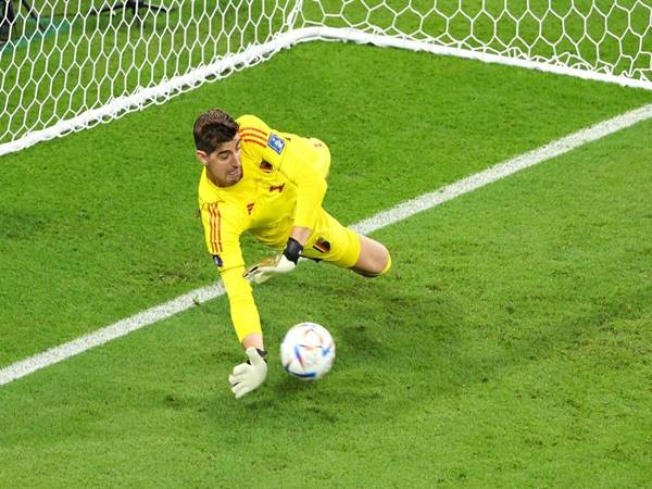 Khám phá kỹ thuật bắt Penalty chuẩn xác cho thủ môn