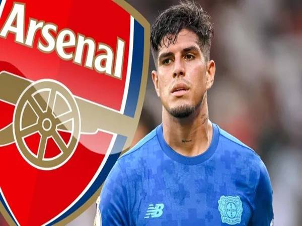 Tin chuyển nhượng: Arsenal cân nhắc chiêu mộ Piero Hincapie