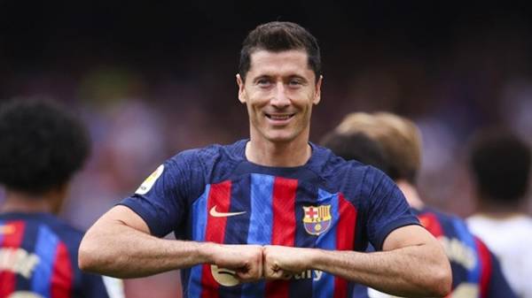 Tiền đạo Barca hiện tại