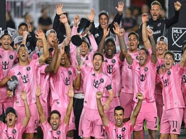 Messi Tự Hào Với “Vua Kiến Tạo” Của Lịch Sử Bóng Đá Messi Tự Hào Với “Vua Kiến Tạo” Của Lịch Sử Bóng Đá